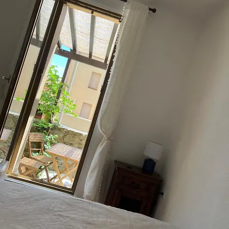 Location Direct Apartment Cerbère
